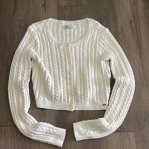 Cropped knitted sweater